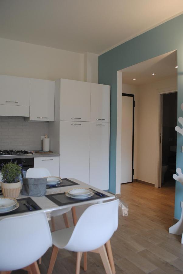 RAGGIO DI SOLE - pool, tennis, parking, sea view&quiet Rapallo Exterior foto