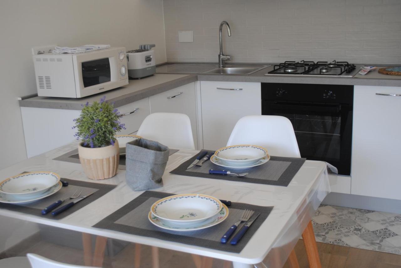 RAGGIO DI SOLE - pool, tennis, parking, sea view&quiet Rapallo Exterior foto