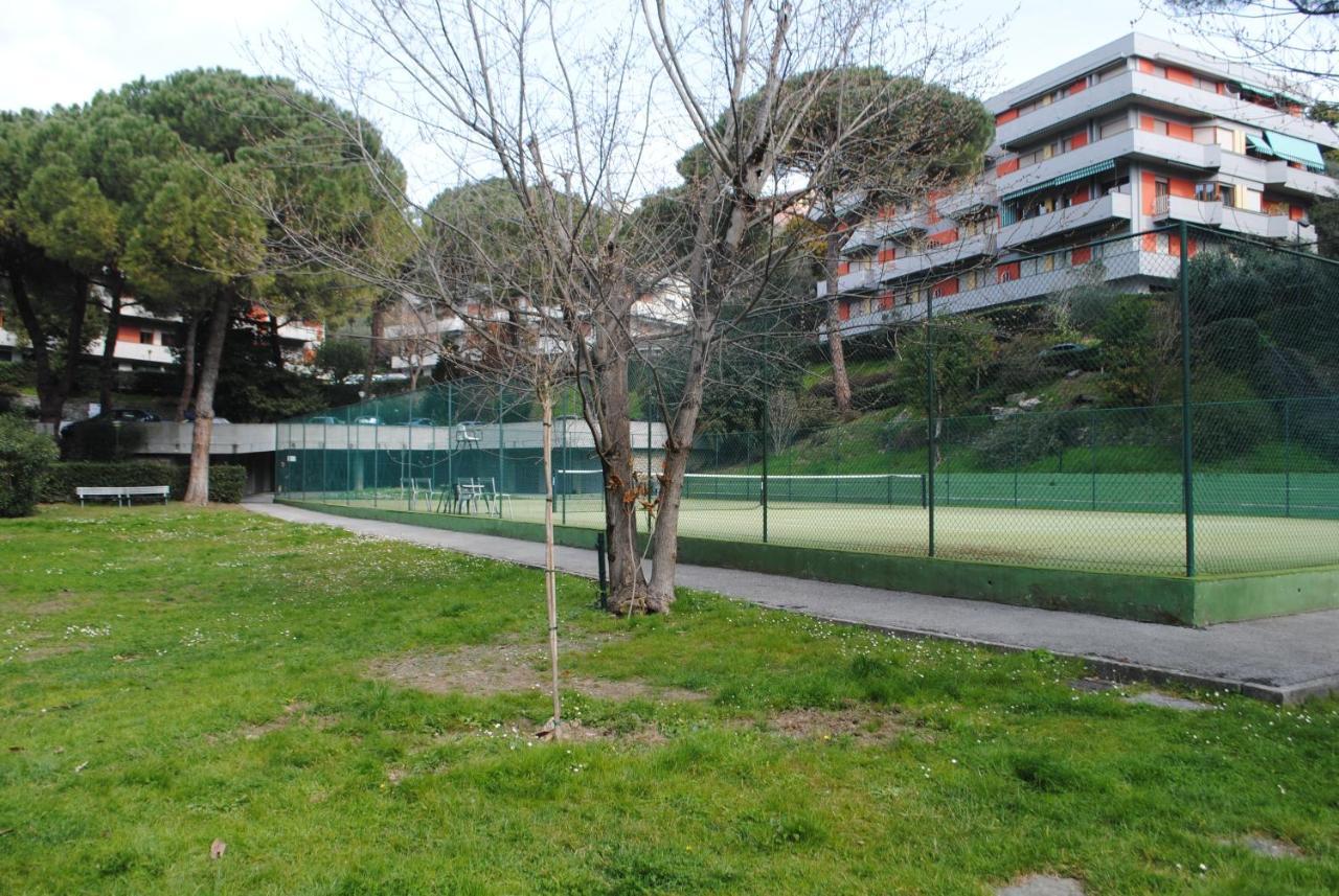 RAGGIO DI SOLE - pool, tennis, parking, sea view&quiet Rapallo Exterior foto